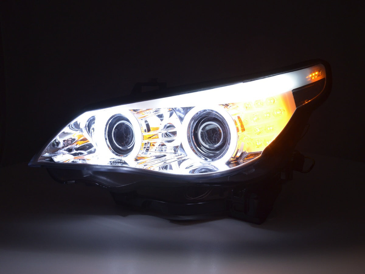 Scheinwerfer Set Xenon Angel Eyes CCFL BMW 5er E60/E61 03-04 chrom Scheinwerfer Set Xenon Angel Eyes CCFL BMW 5er E60/E61 03-04 chrom